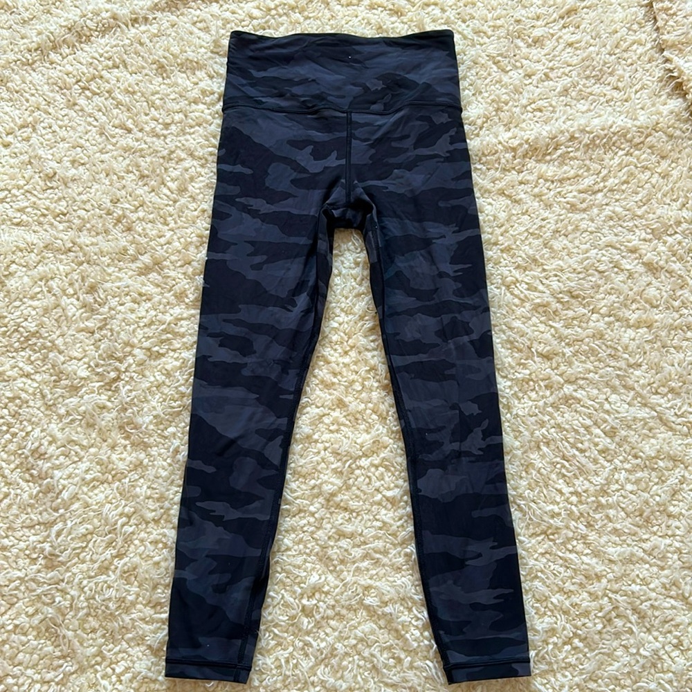 Athleta Elation 7/8 Tight